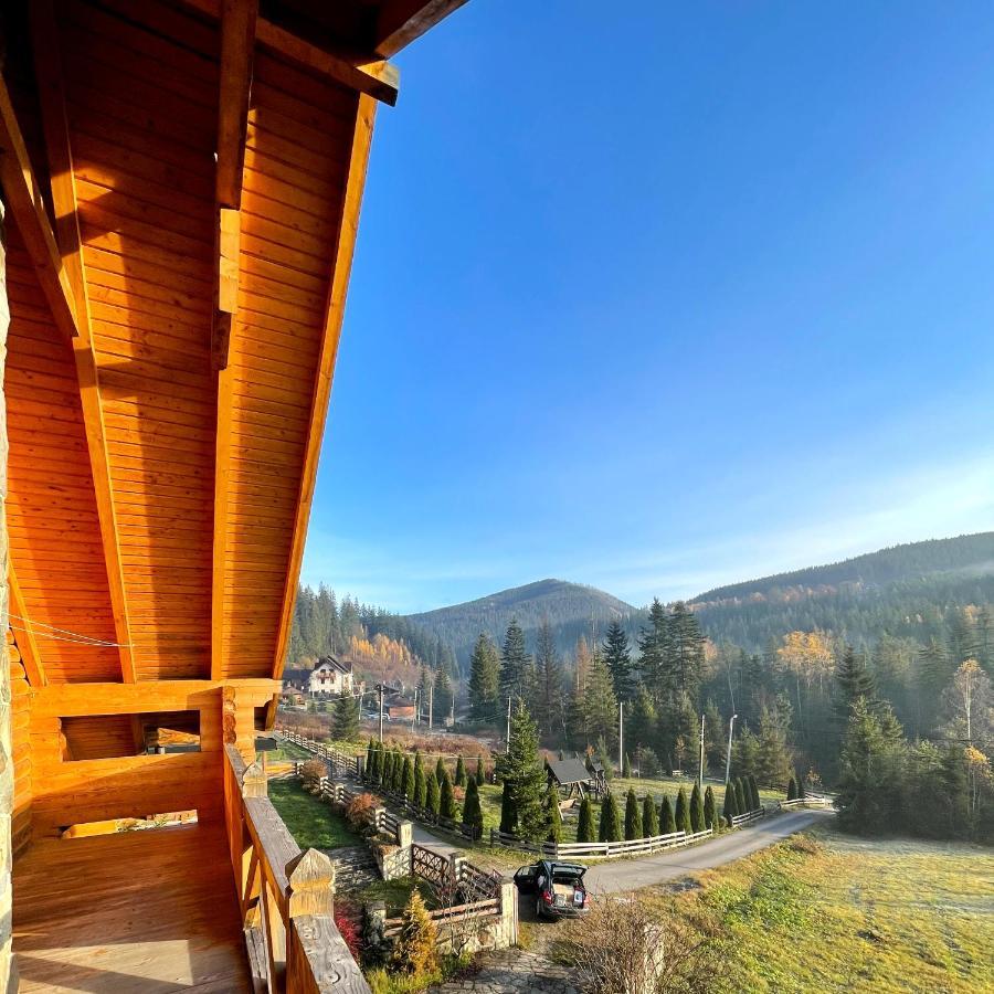 Villa На Полумистому Mykulychyn Exterior foto